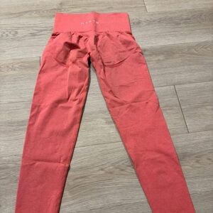 NVGTN Coral Women's Leggings